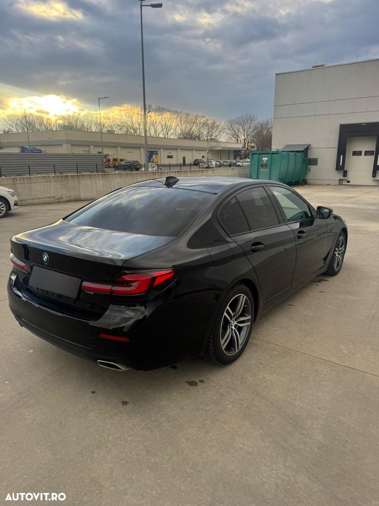BMW Seria 5 520d Aut. Sport Line - 8