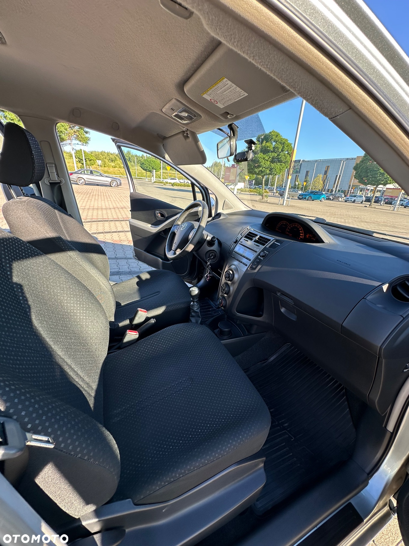 Toyota Yaris 1.33 Premium - 10