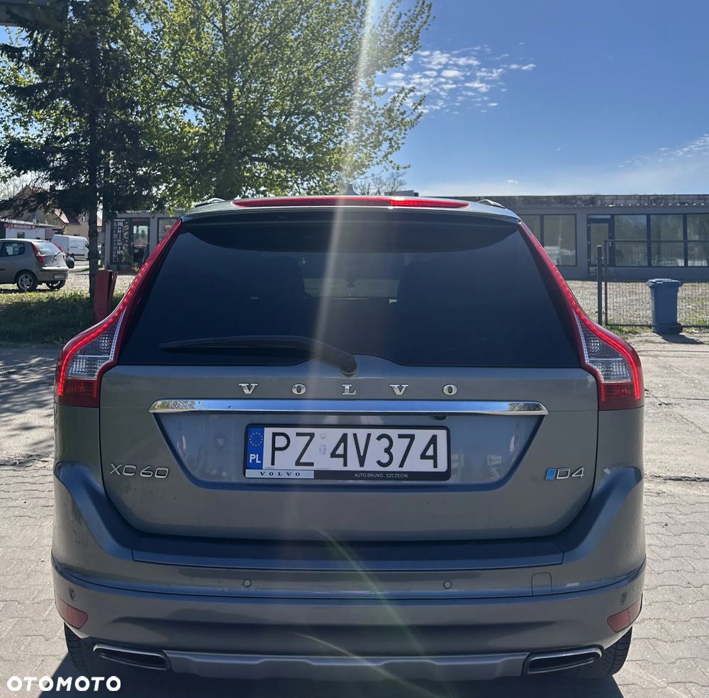 Volvo XC 60 D4 Drive-E Summum - 5