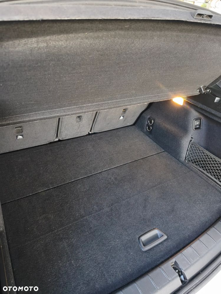 BMW X1 - 18