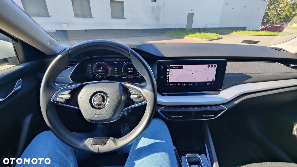 Skoda Octavia 2.0 TDI SCR Style DSG - 10