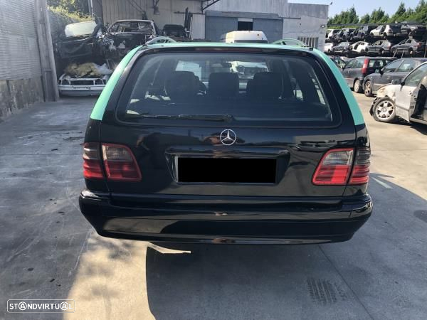Para Peças Mercedes-Benz E-Class T-Model (S210) - 3