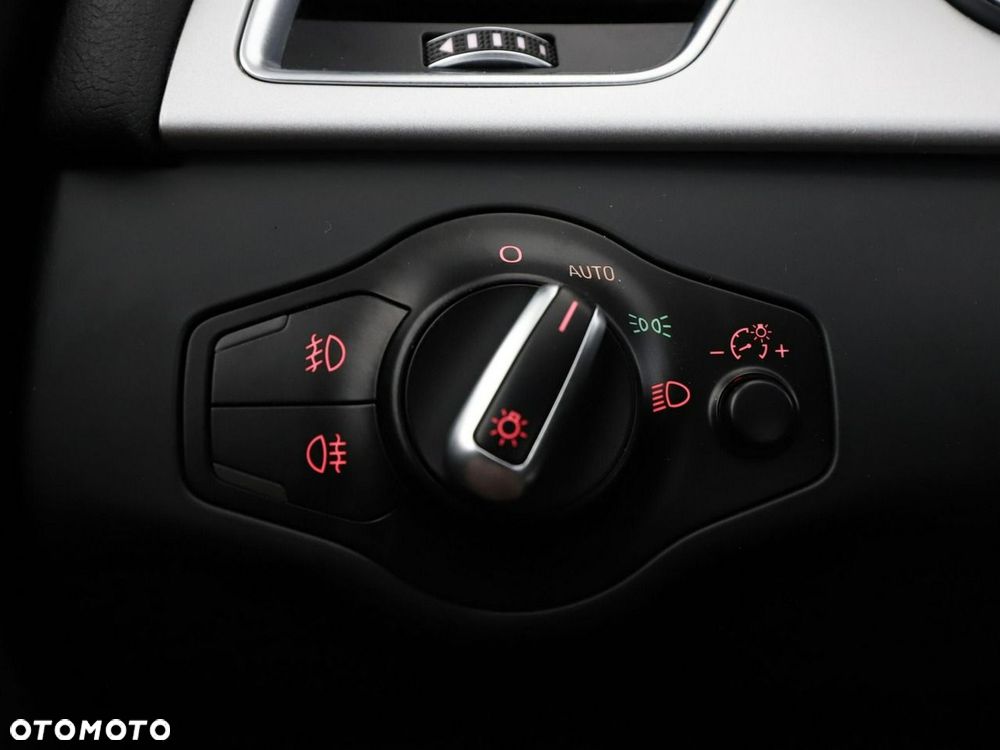 Audi A4 Avant 2.0 TDI S tronic - 31