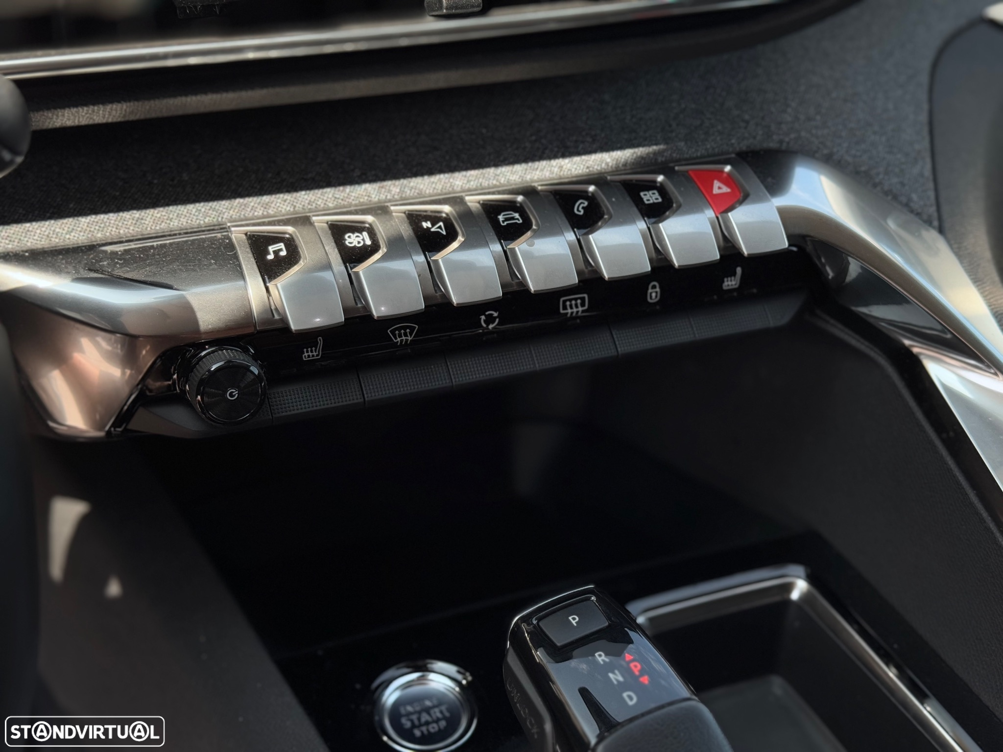 Peugeot 3008 PureTech 130 Stop & Start GPF EAT8 Allure Pack - 17