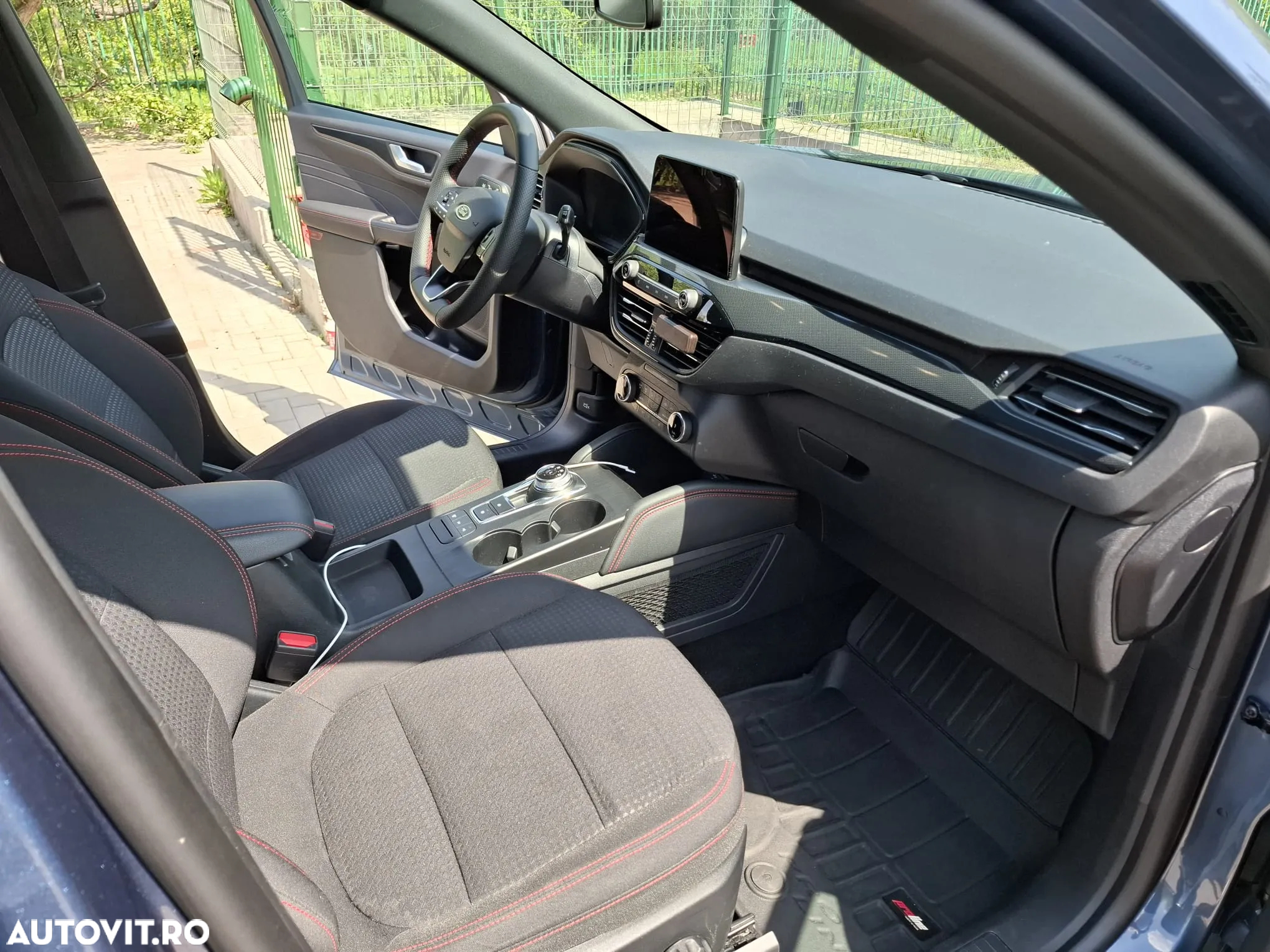 Ford Kuga 2.5 Duratec PHEV ST Line - 6