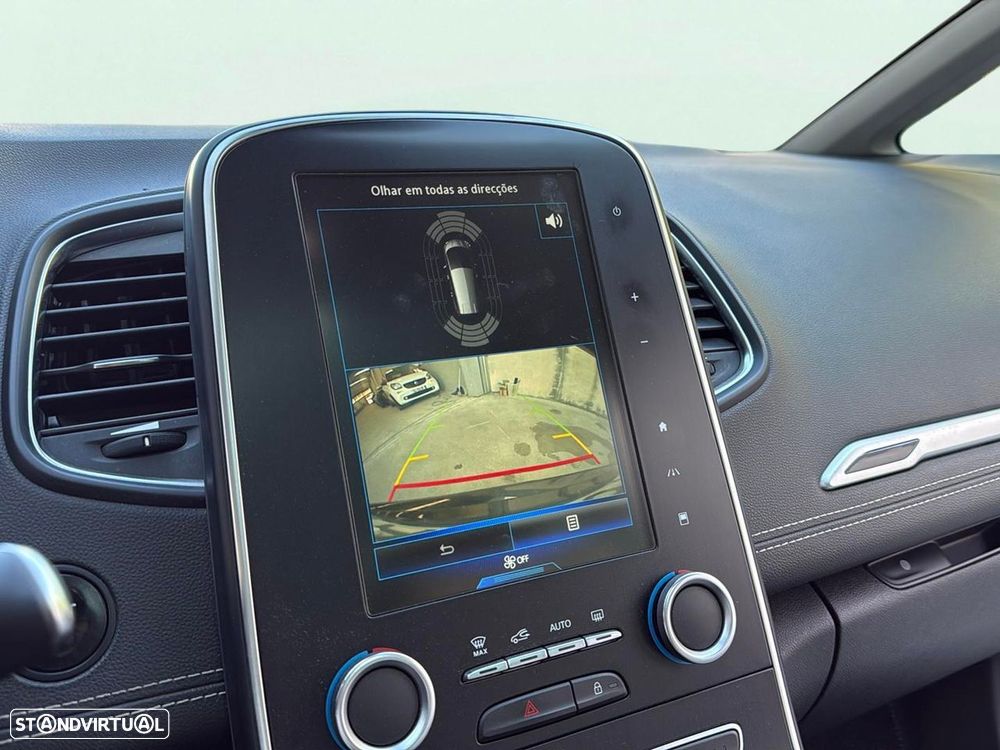 Renault Grand Scénic - 14