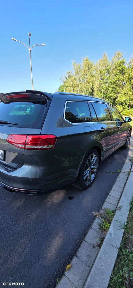 Volkswagen Passat 2.0 TDI SCR DSG Comfortline - 5
