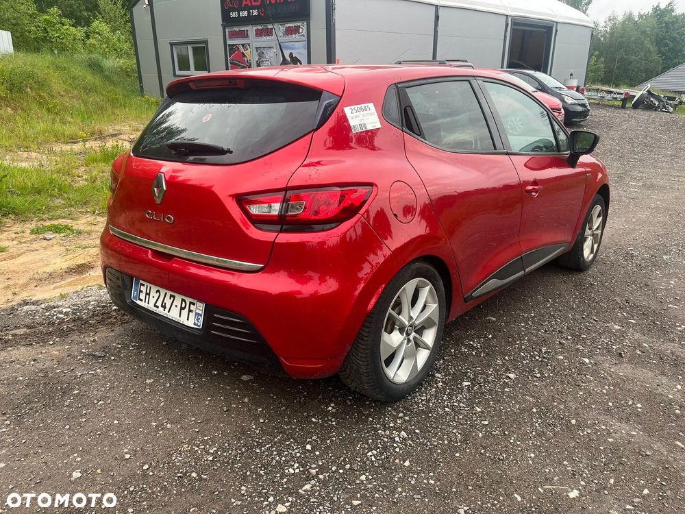 Renault Clio 1.2 16V 75 LIMITED 2018 - 6
