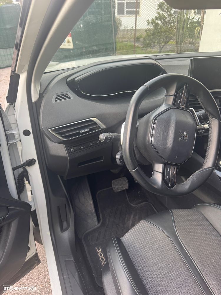 Peugeot 3008 - 12