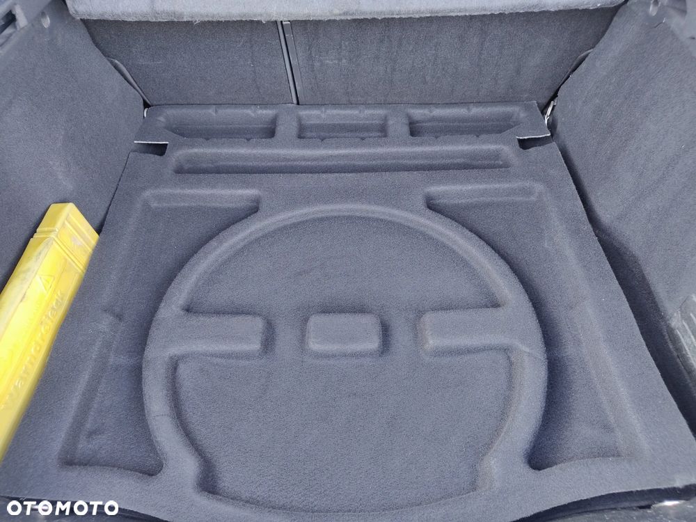 Renault Laguna 2.0 16V 140 Expression - 16