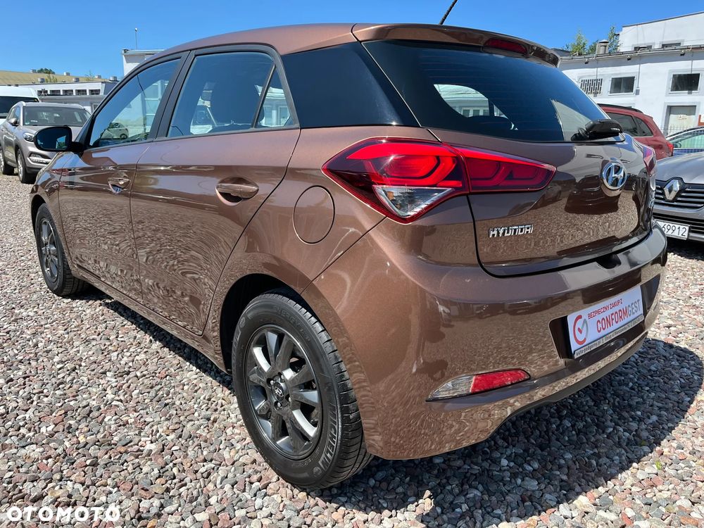 Hyundai i20 - 8