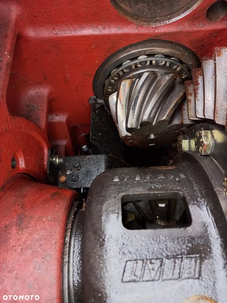 New Holland tylny most 5167252,obudowa ,zwolnica,półoś,rozdzielacz,atak,sworzeń siły uciągu,układ planetarny,5154645,fiat,F110,F130,F140,TM120,8160,M135 FORD,0538009531,5152331,5157158,HAMULCE,tarcza,7840,8240,SILNIK 6 cylindrów pompa wtryskowa,ga401,sl,sle,chłodnica łoże,kołyska,wał,blok. - 5