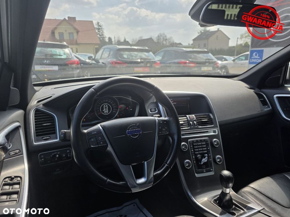 Volvo XC 60 - 25
