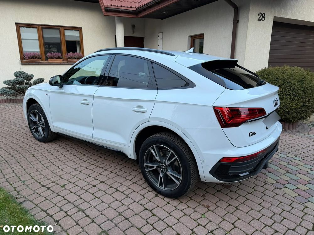 Audi Q5 Sportback - 6