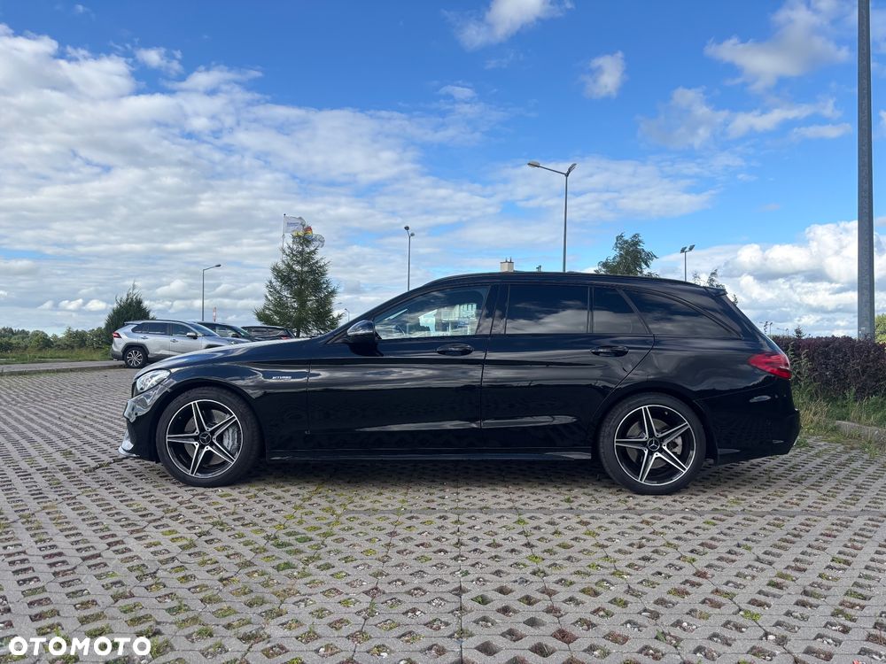 Mercedes-Benz Klasa C AMG 43 4-Matic - 6
