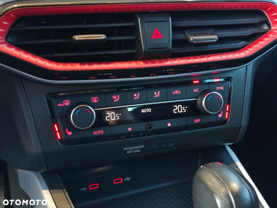 Seat Arona - 23