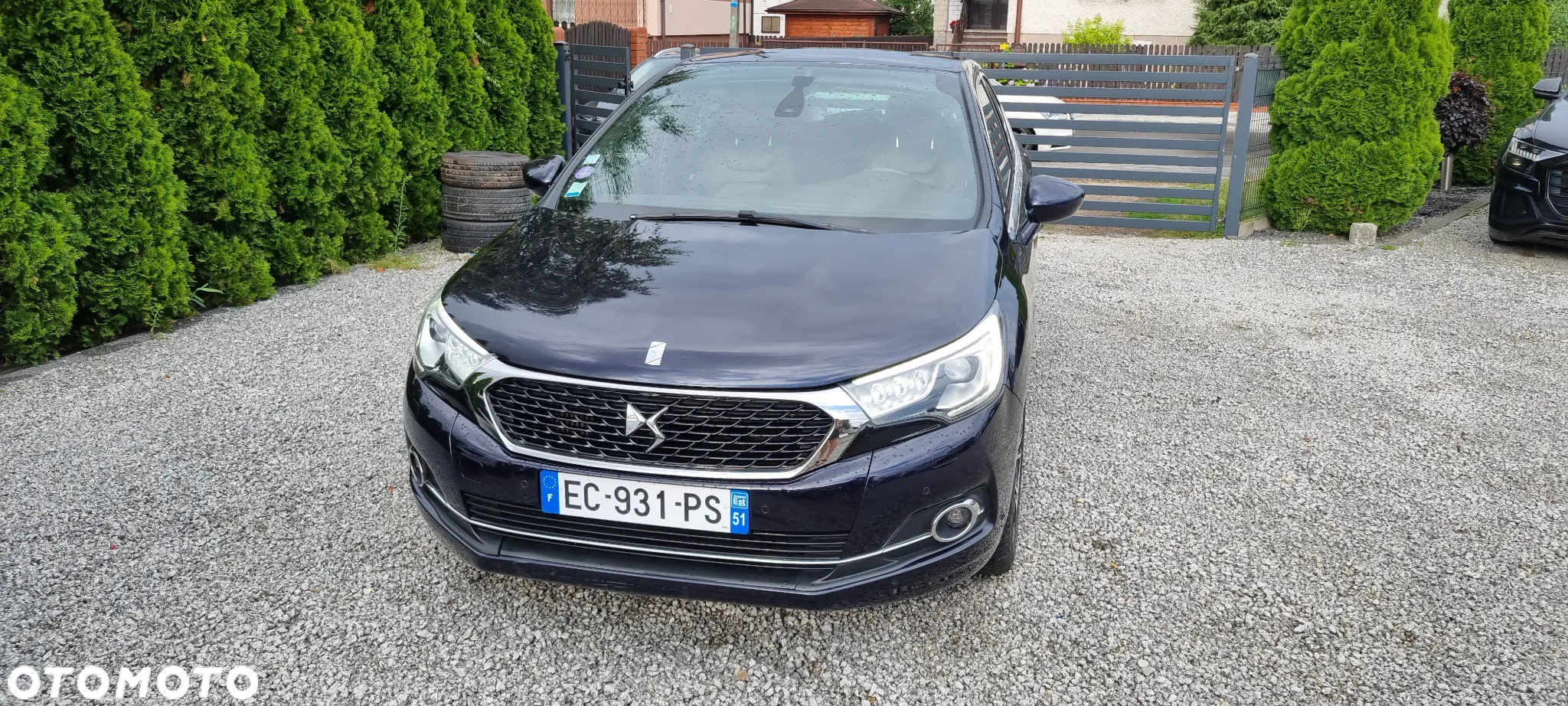 Citroën DS4 THP 155 EGS6 SoChic - 2