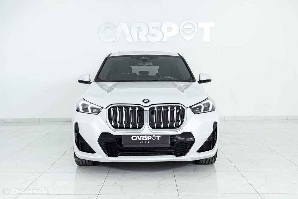BMW iX1 xDrive30 Pack Desportivo M - 3