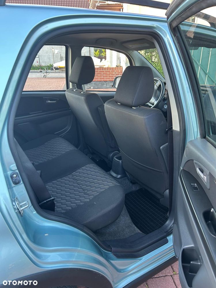 Suzuki SX4 - 7