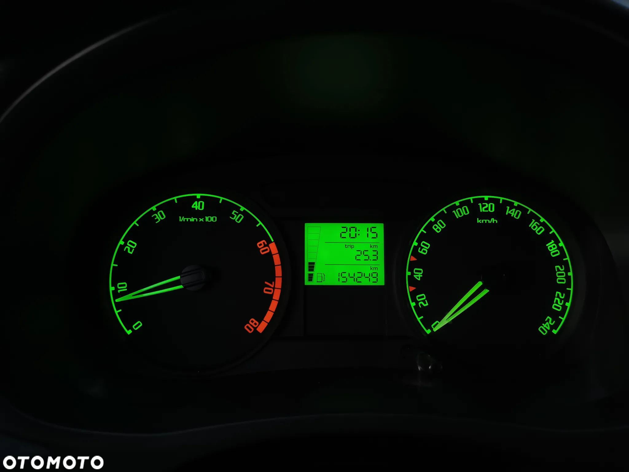 Skoda Roomster 1.4 16V Active - 26