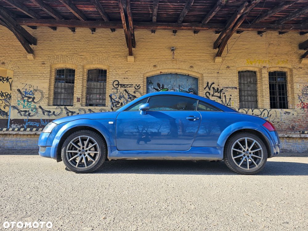Audi TT Coupé 1.8T - 7