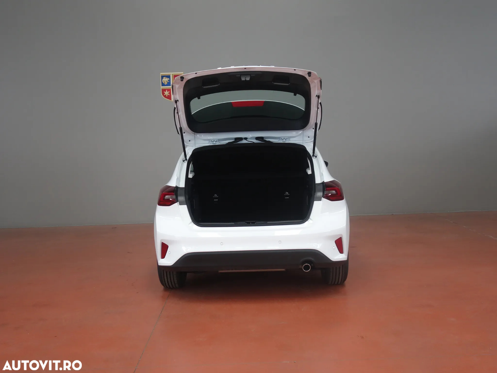 Ford Focus 1.0 EcoBoost MHEV Titanium - 14