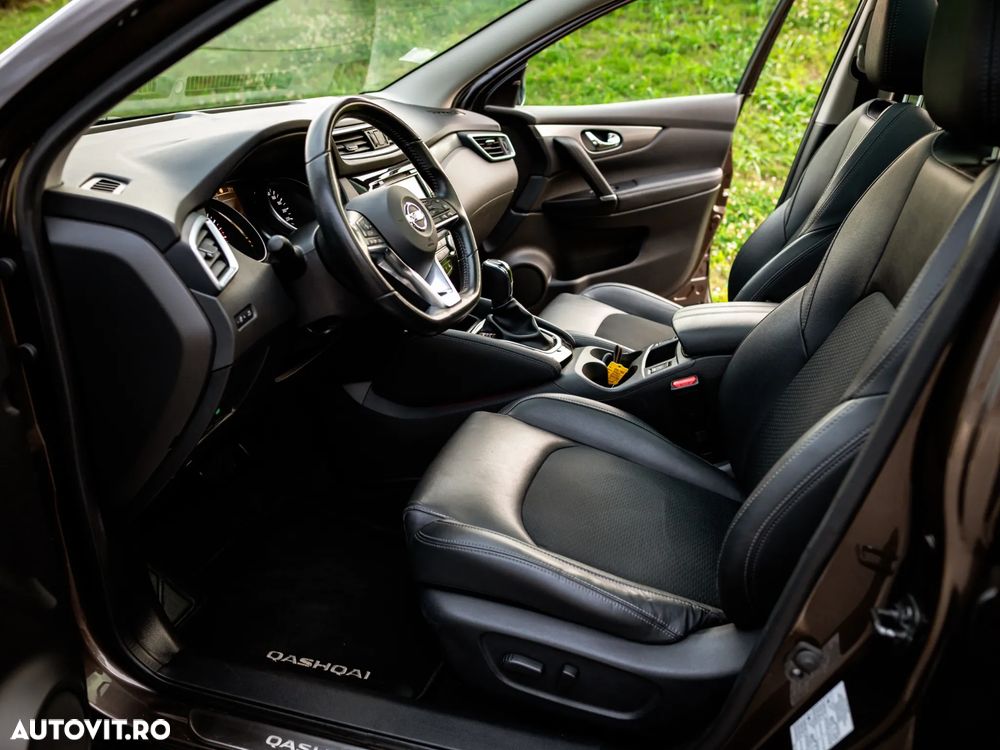 Nissan Qashqai 1.2 DIG-T Xtronic TEKNA - 12