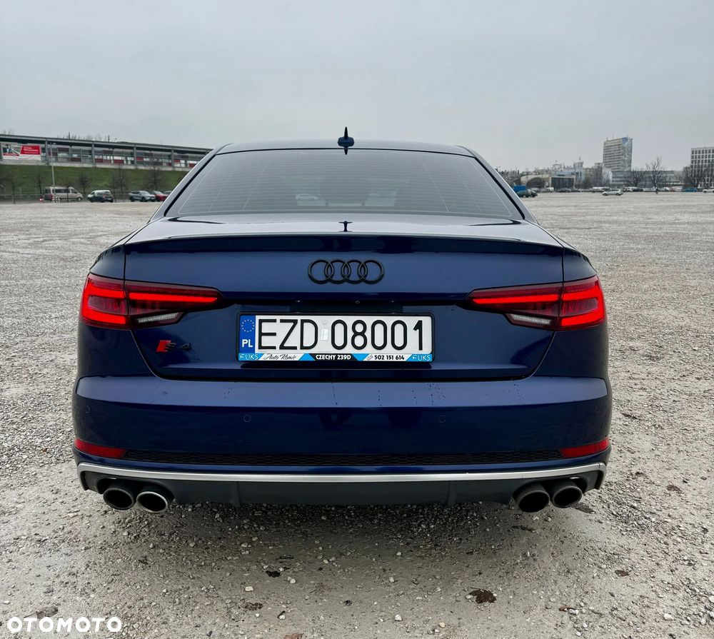 Audi S4 Limousine - 6