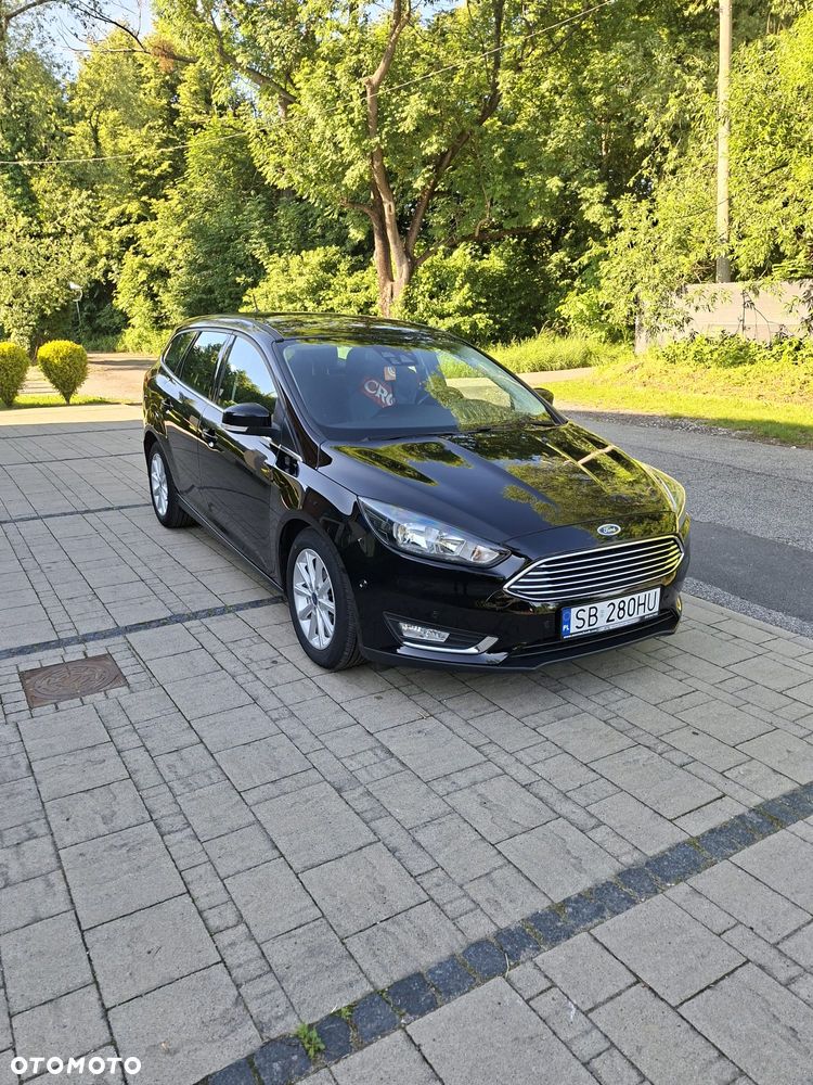 Ford Focus 1.0 EcoBoost Titanium - 1