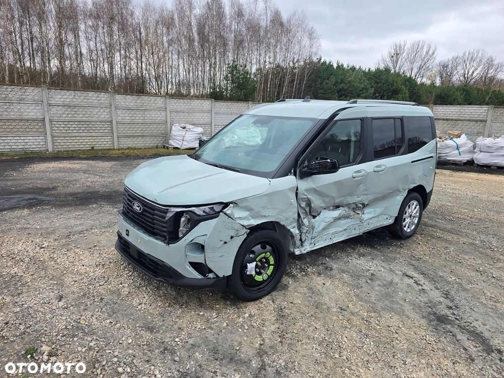 Ford Tourneo Courier ver-1-0-ecoboost-trend - 12