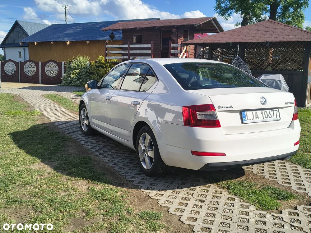 Skoda Octavia 2.0 TDI Style - 4