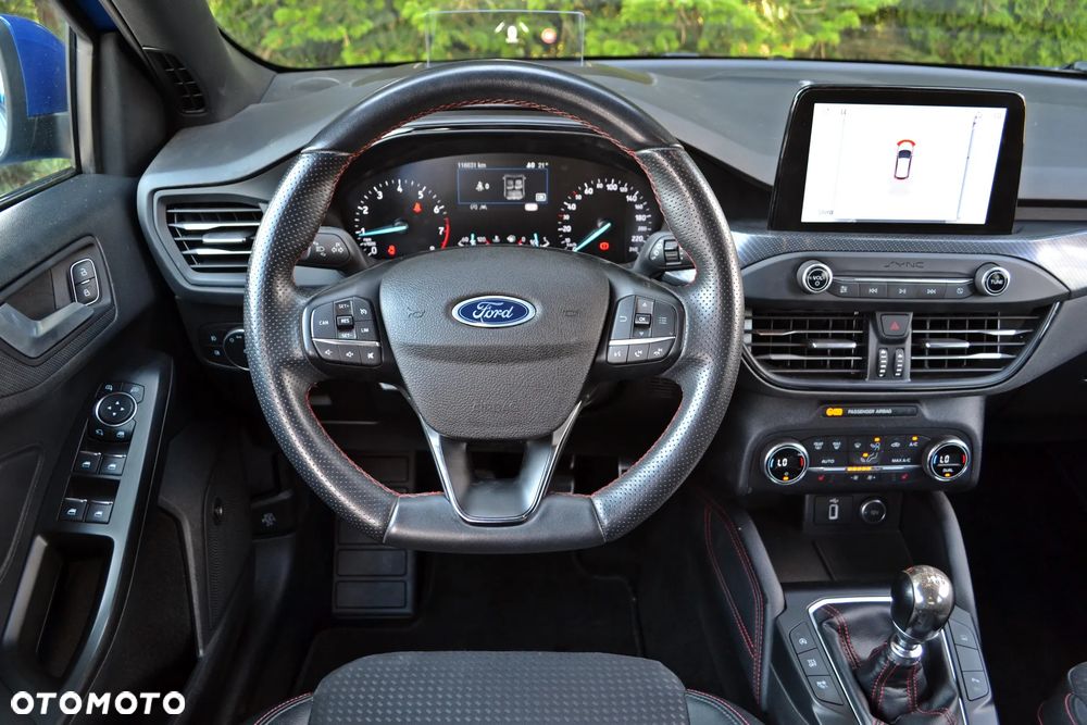 Ford Focus - 21