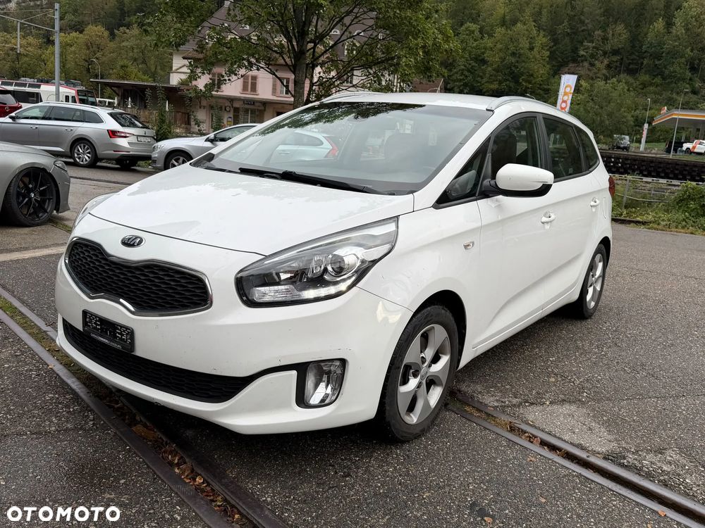 Kia Carens