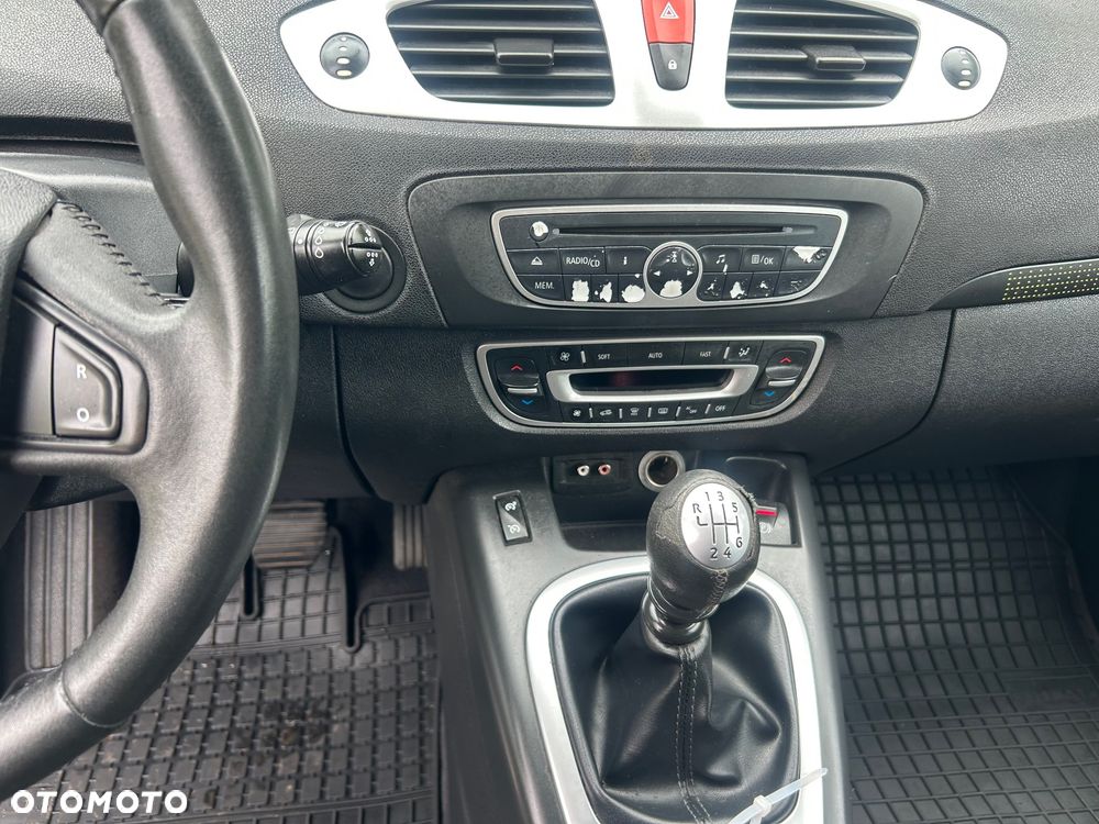 Renault Scenic 1.9 dCi Expression - 13
