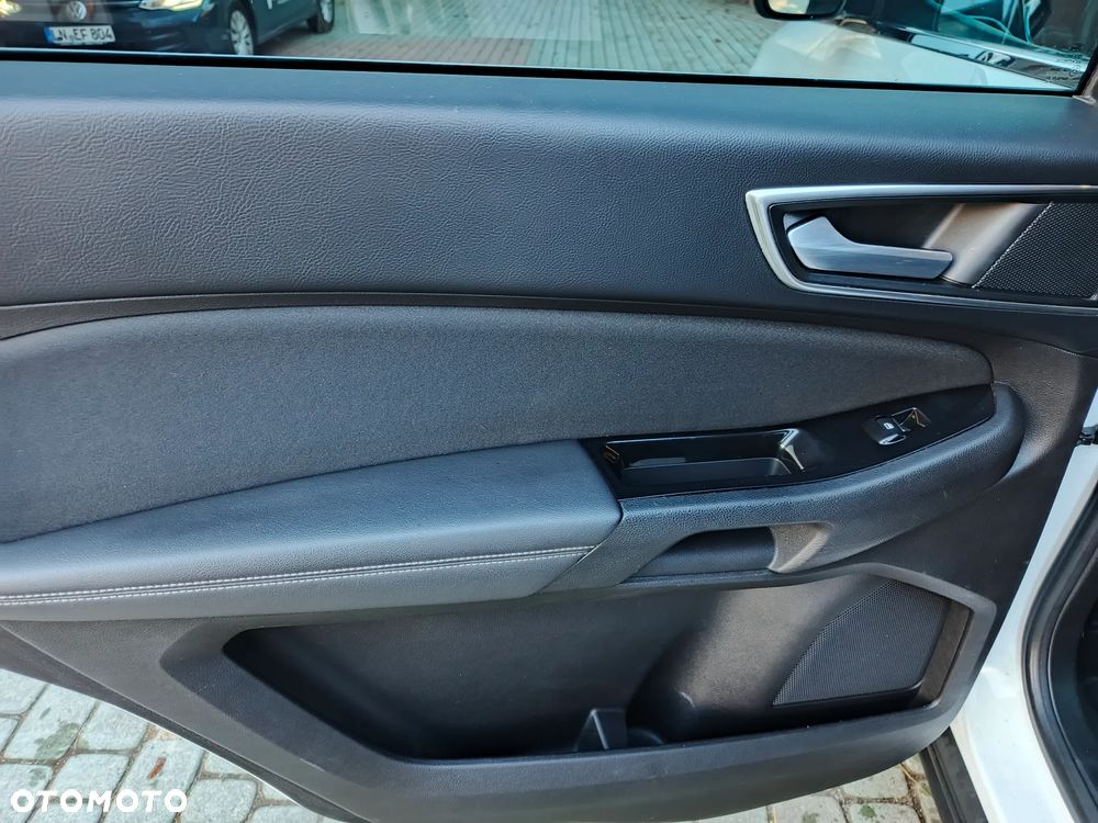 Ford S-Max 2.0 TDCi Titanium PowerShift - 31