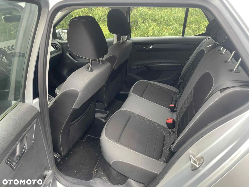 Skoda Fabia 1.0 Ambition - 12
