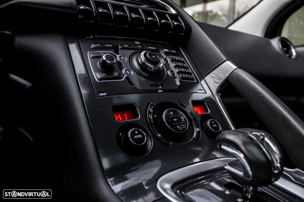 Peugeot 3008 2.0 HDi Hybrid4 - 22