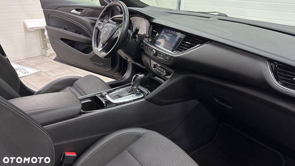 Opel Insignia 1.5 Direct InjectionT Dynamic - 9