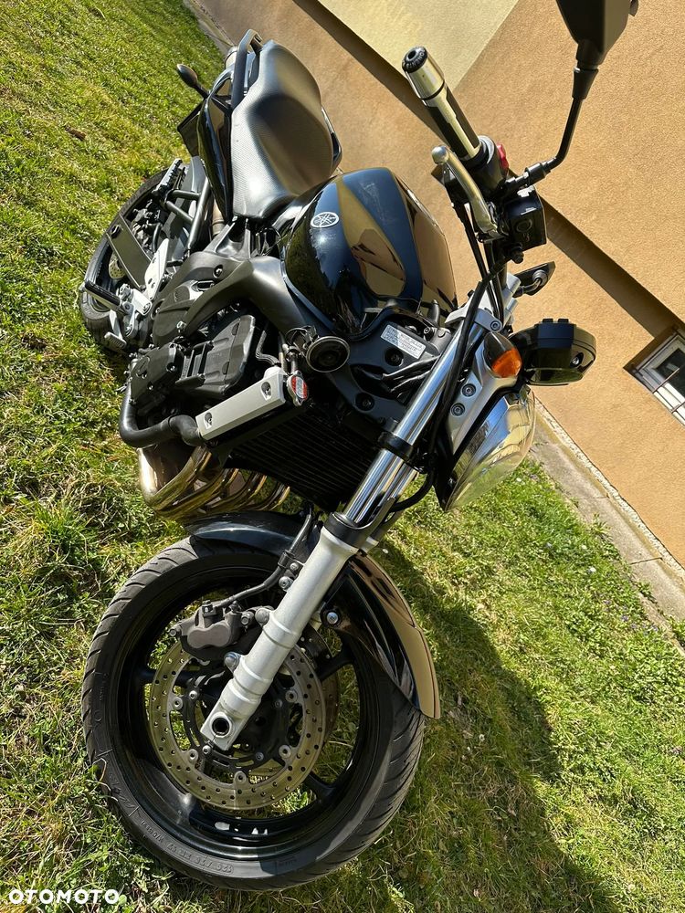 Yamaha FZ6 - 2
