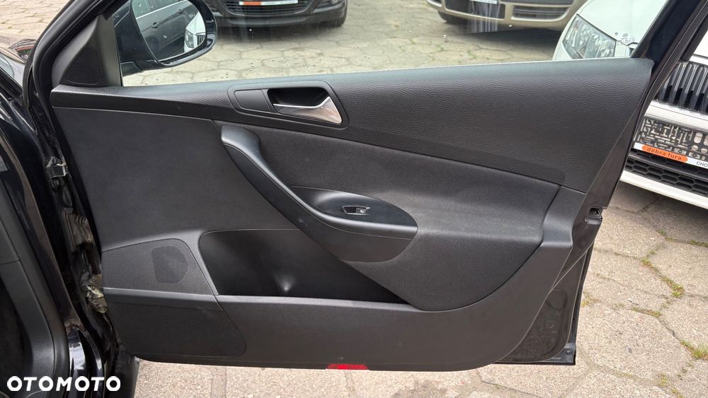 Volkswagen Passat 2.0 TDI Comfortline DSG - 20