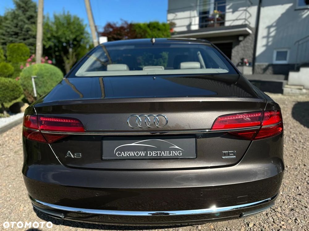 Audi A8 4.2 TDI DPF (clean diesel) quattro tiptronic - 2