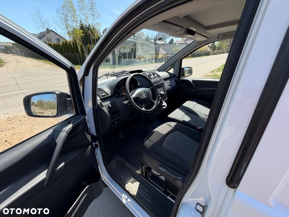 Mercedes-Benz Vito - 25
