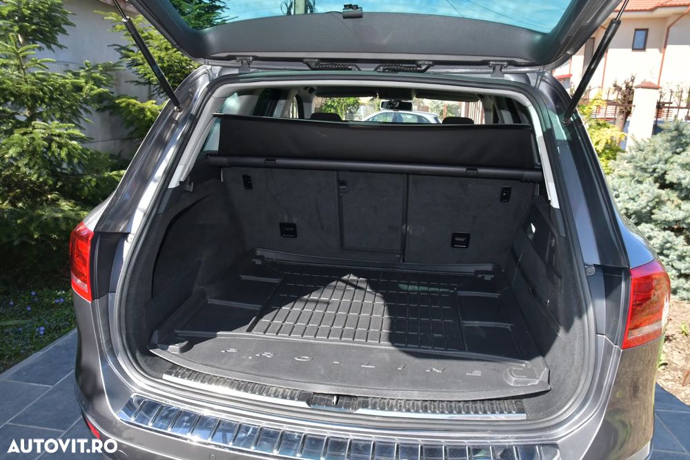 Volkswagen Touareg 3.0 V6 TDI BMT - 26