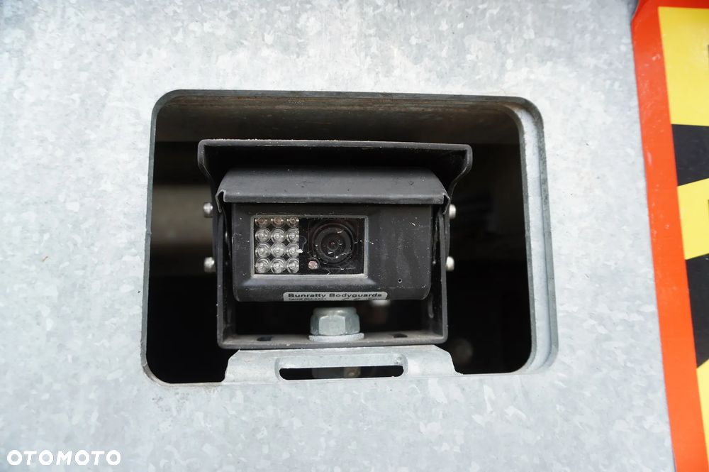 MAN TGX 18.430 / Firanka 18 EPAL / Kab. sypialna / 2021 - 21