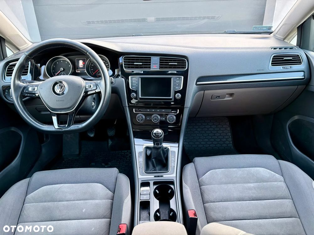 Volkswagen Golf 1.4 TSI BMT Highline - 9