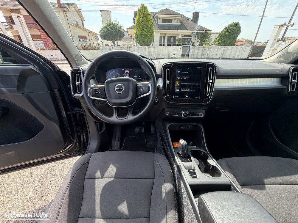 Volvo XC 40 T4 Recharge DKG Inscription Expression - 11
