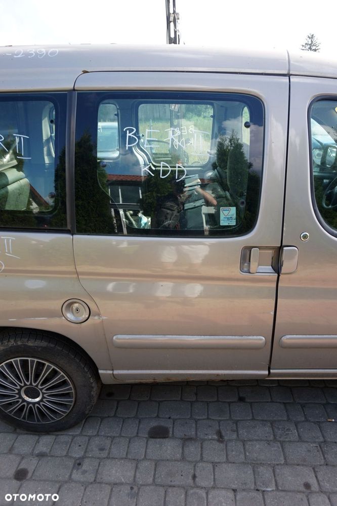 DRZWI TYLNE PRAWE BERLINGO I LIFT II M59 KDDC  SREBRNY CITROEN 2002-2008 - 1