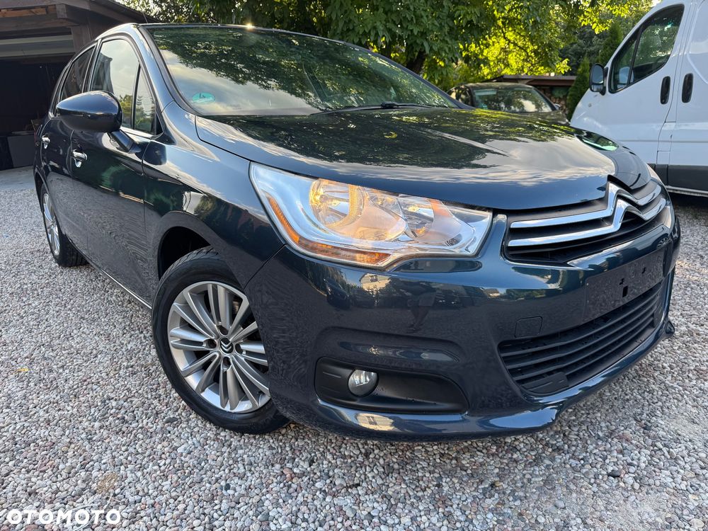 Citroën C4 HDi 115 Exclusive - 3