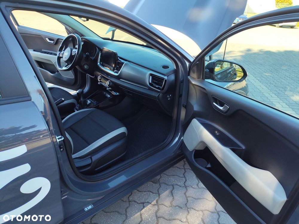 Kia Stonic - 10