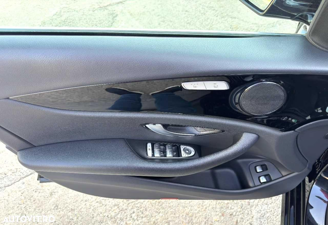 Mercedes-Benz E - 15